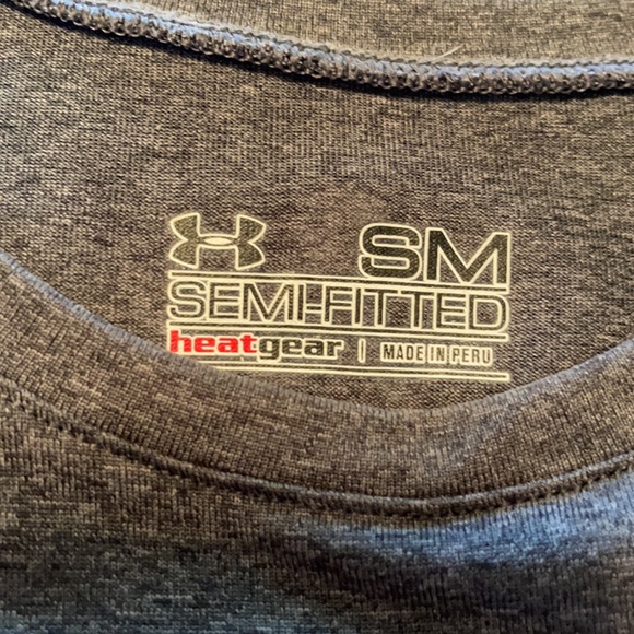 Under Armour Go Fight Cure Top Size S - Picture 4 of 5